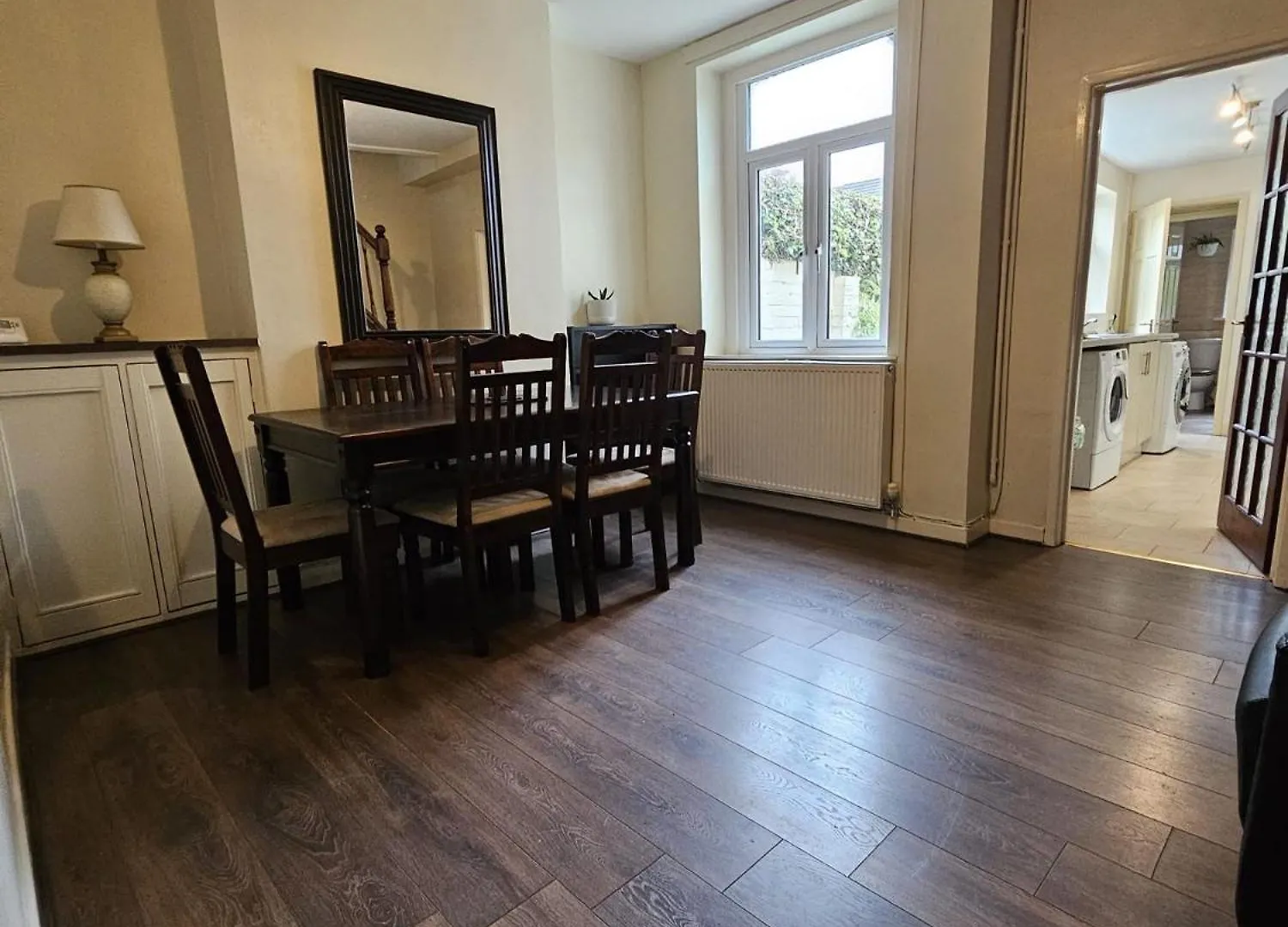 2 Bed Cardiff Home 公寓